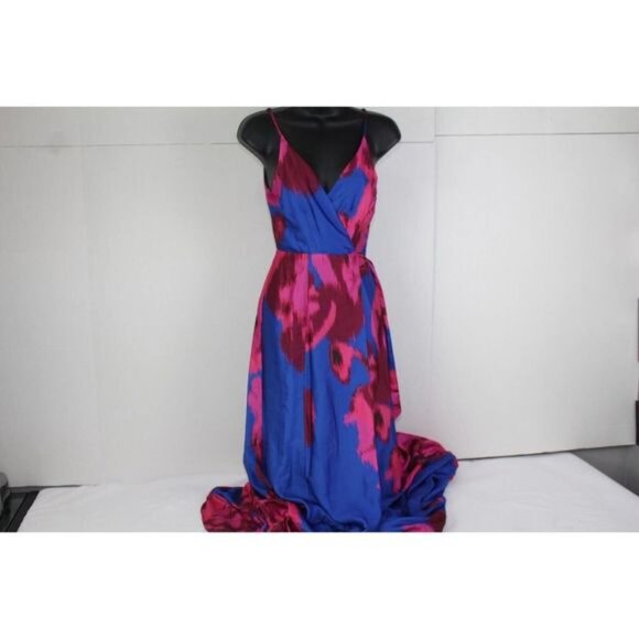 NWT ladies ANTHROPOLOGIE wrap dress size XS - Picture 1 of 10